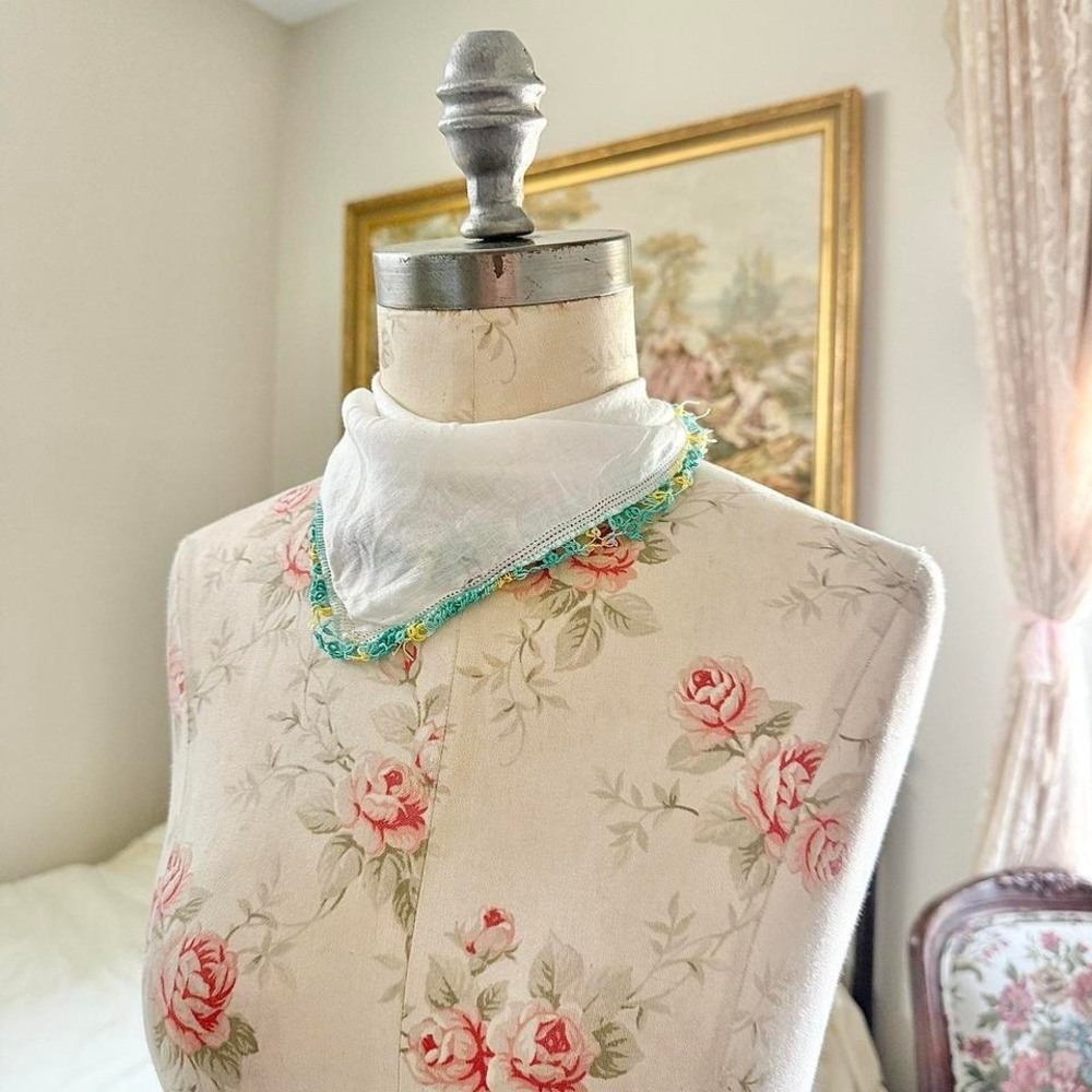 Vintage handkerchief‎ - Picture 2 of 3